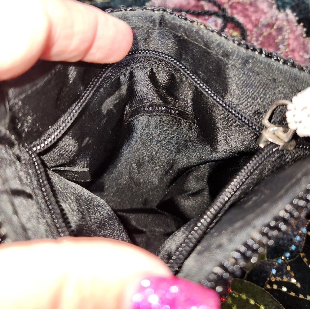 Limited Bag - Picture 3 of 4